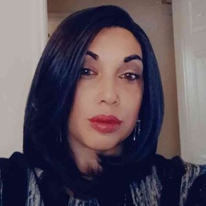 Meet your Posher, Diana